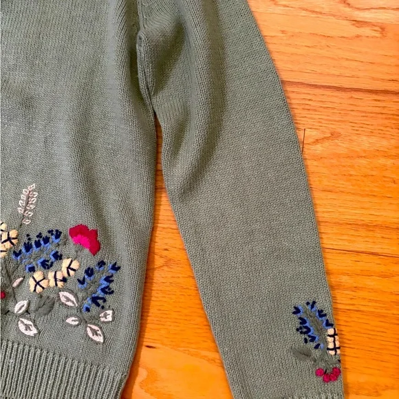 Green Cardigan with Floral Embroidery - Picture 5 of 5